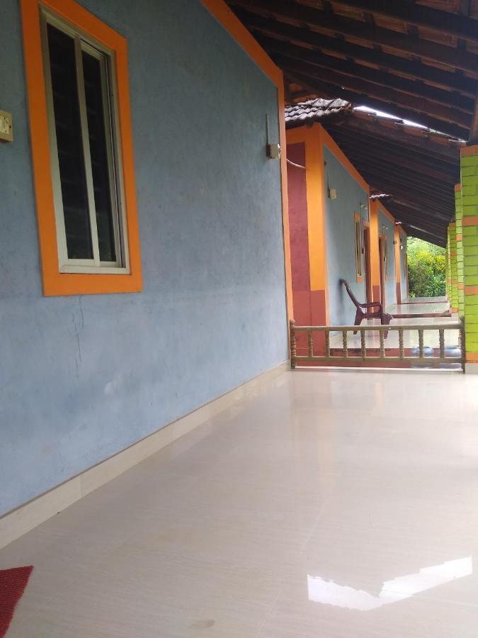 Gundappa Cafe Gokarna Kudle Beach Exterior foto