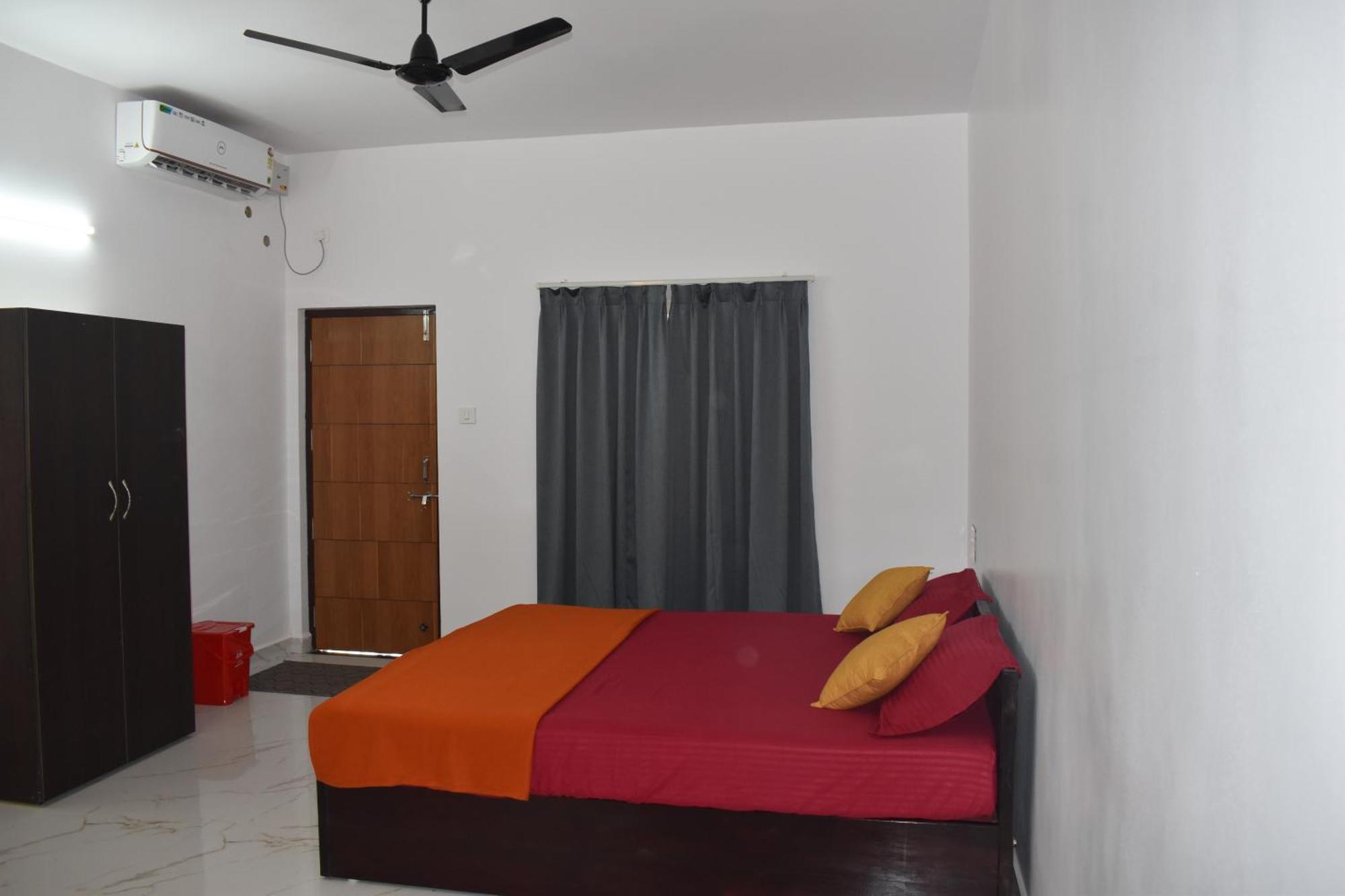 Gundappa Cafe Gokarna Kudle Beach Exterior foto